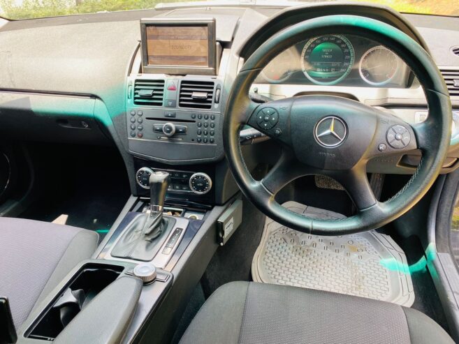 Mercedes Benz C200