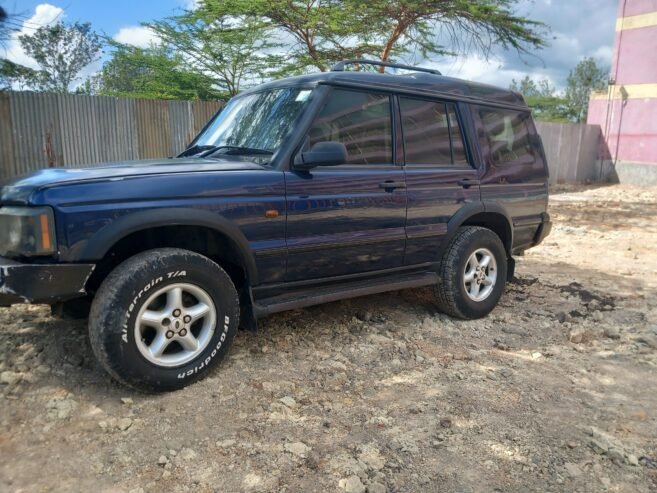 LANDOVER DISCOVERY MANUAL DIESEL WITH SUNROOF @680