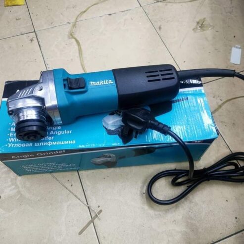 Makita grinder