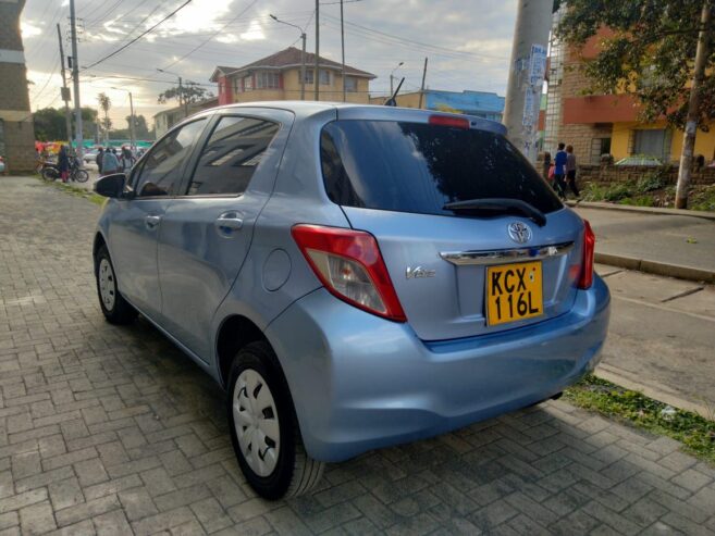 TOYOTA VITZ