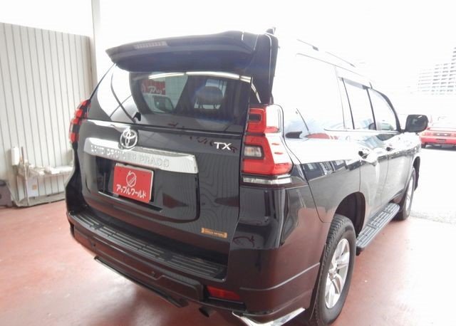 Toyota Landcruiser Prado TX