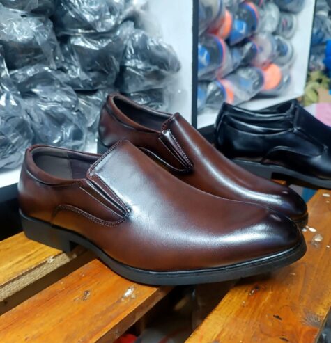 Official pure leather shoes with rubber sole