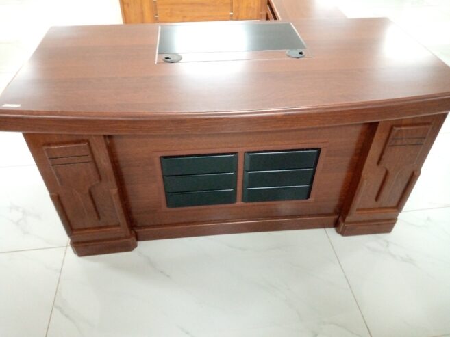 Office table executive 1.6m