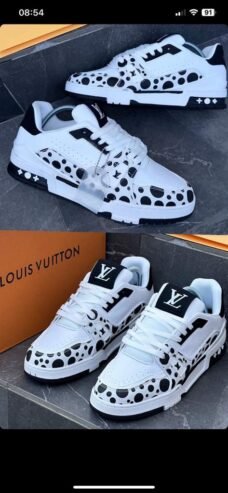 Hot sneakers for men
