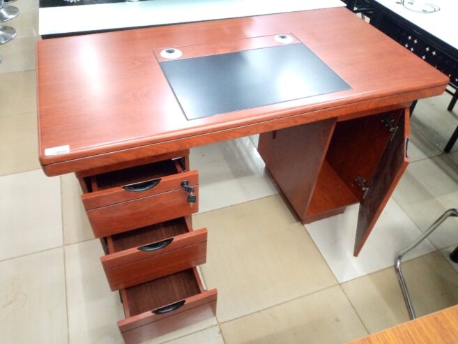 Executive office table 1.4mtrs