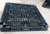 Plastic pallets for storage