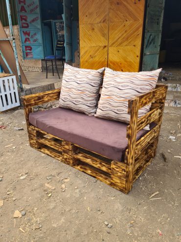 Pallet coffee table